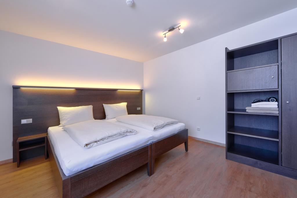 Gaestehaus Am Lindenhain Erding Ngoại thất bức ảnh